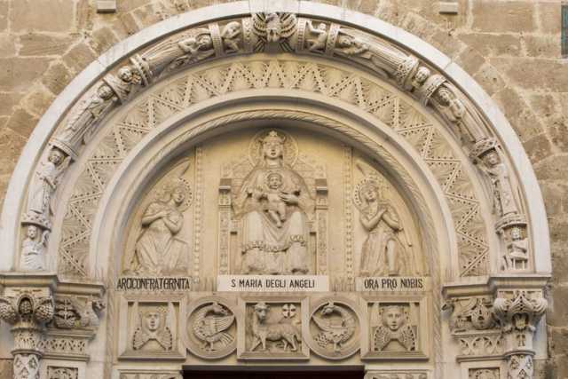  Santa Maria degli Angeli: la chiesa che ricorda l'arrivo di San Francesco a Bari